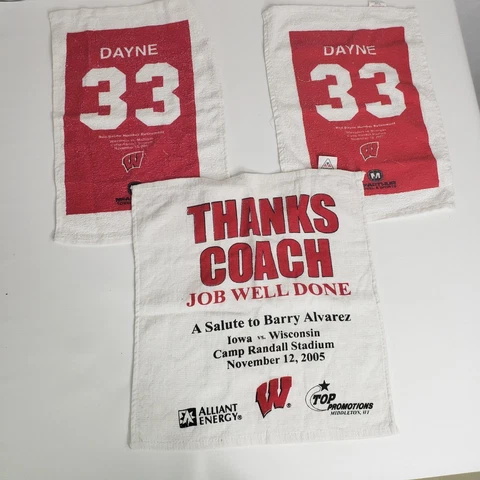 Lot of 3 Vintage Wisconsin Badgers Football Towels Ron Dayne Barry Alvarez Cover