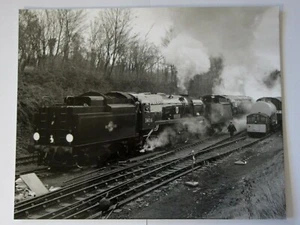 Locomotora de vapor 34016 BODMIN y 34105 - 10" x 8" foto original ferroviaria CRJ A079 - Imagen 1 de 3