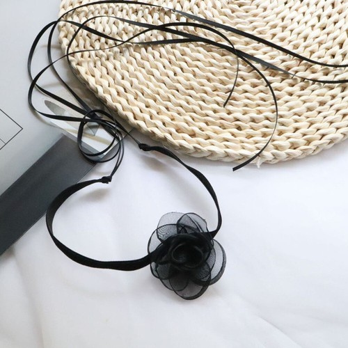 VETEMENTS Collana cintura collo camelia per donna collane fiori