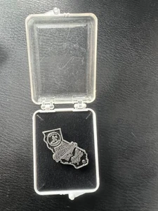 1988 World Series Baseball Oakland A's Vs Dodgers Media Press Pin - Picture 1 of 3