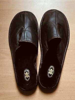 Slippers Sheepskin Lined Men's Slippers Size 40 - 45 - Image 1 of 2