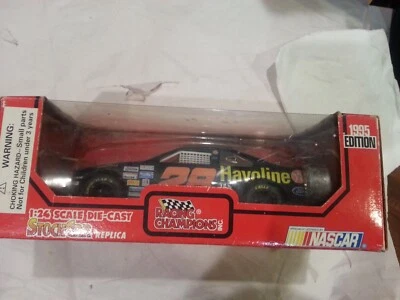 Dale Jarrett 1995 #28 Texaco-Havoline Racing Champions 1:24 NASCAR - Image 1 of 4