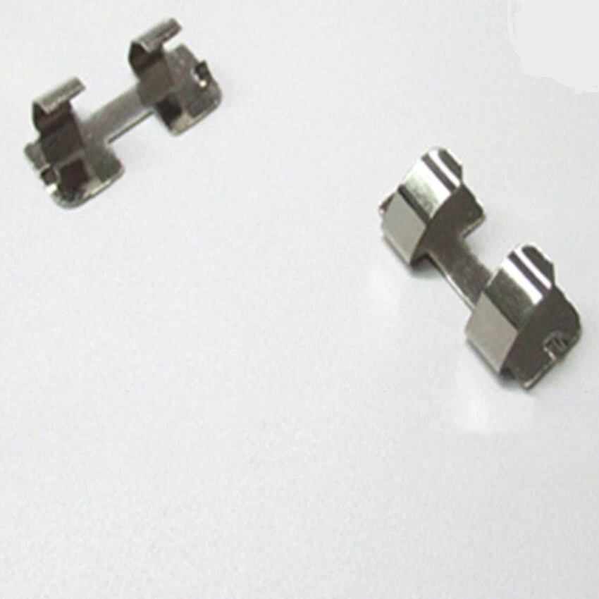 For FLUKE 101 106 Multimeter 302+ 303 305 Clamp Meter 2pcs/set Battery Shrapnel - Image 1 of 1