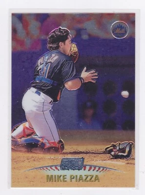 1999 Topps Stadium Club - Chrome - Mike Piazza - #SCC13 - Image 1 of 2