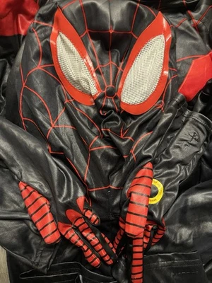 Disfraz Disney Store Miles Morales Spiderman niño 7/8 Foto 1 de 4