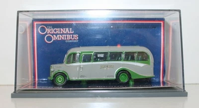 Corgi 1/76 Scale Diecast 42604 - Bedford OB Coach Grey Green R76 - Image 1 of 2