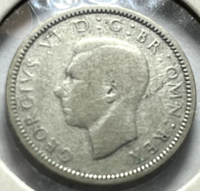 1940 BRITISH SIXPENCE WORLD WAR II-ERA KING GEORGE VI 50% SILVER - Image 1 of 2