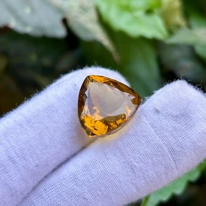 Natural Honey Quartz Triangle Faceted Cut 24.1 Ct. Loose Gemstone For Jewelry - Picture 1 of 4