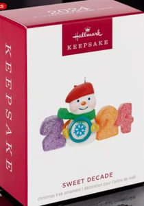 2024 HALLMARK - DÉCADA DULCE - SERIE 5ª de la década dulce - Como nuevo en caja - Imagen 1 de 1