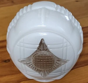1950s MID CENTURY MILK GLASS LIGHT FIXTURE GLOBE NO CRACKS OR CHIPS 5.5" X 5.75" - Picture 1 of 4