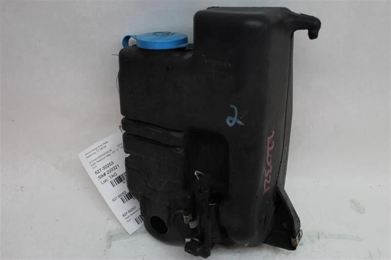 Used Washer Fluid Reservoir fits: 2010 Nissan Armada  Grade A - Изображение 1 из 4
