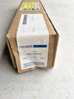 OEM NUEVO FORD EDGE/LINCOLN MKX 2007-2011 TERCERA LÁMPARA DE FRENO 8T4Z 13A613 A Foto 1 de 4