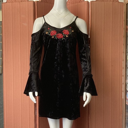 CHANEL Abito Disney Coco Taglia S Nero Velluto Con Maniche Lunghe a Campana Ricamato Floreale