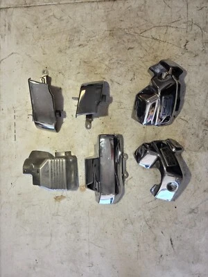 Honda Goldwing GL1200 1985 Limited juego de cubierta de motor cromado (6 piezas) Foto 1 de 4