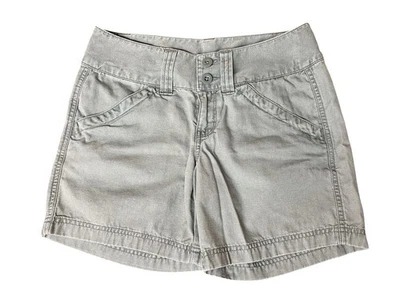 The North Face Women’s Light Green Cotton Twill Chino Shorts Size 4 EUC! - Image 1 of 4