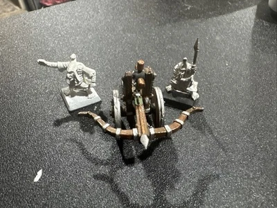 Warhammer Fantasy- Chaos Dwarf Hobgoblin Bolt Thrower MS91410 - Image 1 of 2
