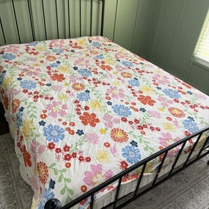 Floral Quilt Bedspread Duvet Full/Queen White Multicolor Flowers Retro Boho - Picture 1 of 7
