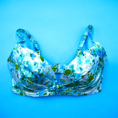 Victorias Secret 34DD White Floral Ruffle Underwired Push Up Bikini Top Swimwear - Image 1 of 4