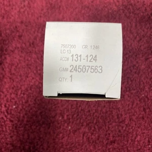 24507563 AC Delco Thermostat With Seal - Picture 1 of 4