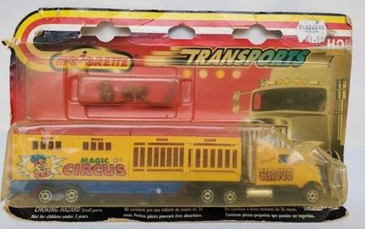 Remolque tractor Majorette Kenworth 1992 escala HO 1/87 de colección Yellow Magic Circus  Foto 1 de 4