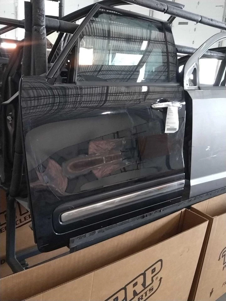 Driver Front Door Electric 4 Door L Model Fits 14-17 FIAT 500 502481 - Imagem 1 de 1