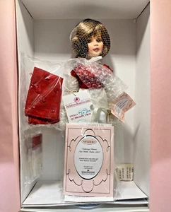 MADAME ALEXANDER JACQUELINE KENNEDY EMBASSY DINNER, 1962, 14 INCH DOLL NIB - Picture 1 of 17