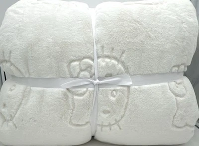 Pottery Barn~ Hello Kitty Magical Faux-Fur Quilt~Twin~NEW - Image 1 of 3