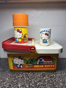 Panier picnic Hello Kitty Sanrio CBS Toys Vintage 1983 Made In USA - Photo 1/8