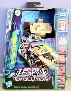Hasbro Takara Transformers Legacy Evolution DETRITUS Deluxe Class (wie Hound) - Bild 1 von 5