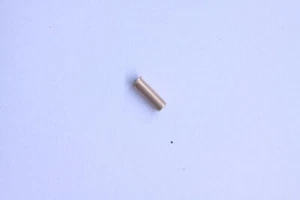 Omega 690 part 1045 Pont postiche Substitute bridge Ponte posticcio NOS - Picture 1 of 1