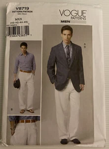 Chaqueta y pantalones para hombre Vogue V8719 con patrón de costura tallas: 40-46 - Imagen 1 de 6