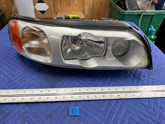 Headlights for 2005 Volvo V70 for sale | eBay