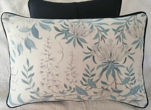 Laura Ashley 12"x18" Parterre Off white/Seaspray Fabric Cushion Cover Piped - Picture 1 of 3