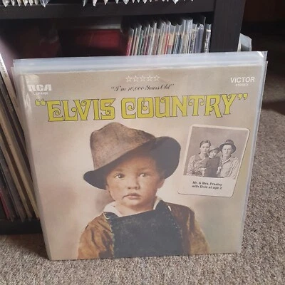 Elvis Presley - Elvis Country (I'm 10,000 Yeras Old) - Vinyl LP - Germany - Bild 1 von 2