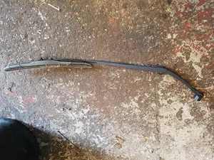 Nissan Qashqai MK2 2013-2017 NSF Passenger Side Wiper ARM - Picture 1 of 7