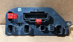 Rear Lamp Wiring Harness Junction Block 23208491 - Picture 1 of 4
