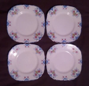 Vintage Wellington China Hand Painted Plates Set of 4 J.H.C &Co England 17.5cm - Picture 1 of 4
