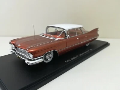 Spark 1:43 - CADILLAC Sedan De Ville "four windows" - 1959 - Immagine 1 di 4