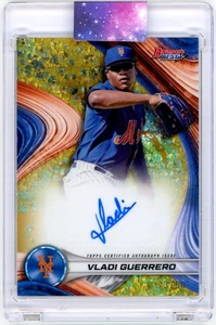 2024 Bowmans Best - Vladi Guerrero Gold Refractor Auto /50 - Picture 1 of 2