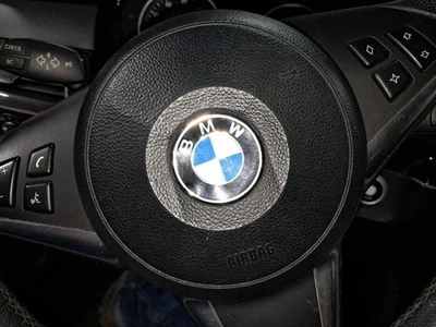 2008 BMW 535I Driver Airbag OEM Used 253-53260L - No Steering Wheel Included Foto 1 de 4