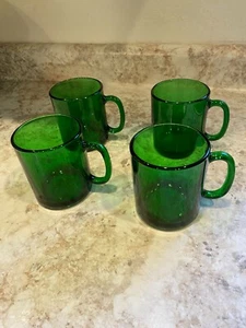 4 Beautiful Cristal D'Arques Durand France Emerald Green Glass Mugs - Picture 1 of 7