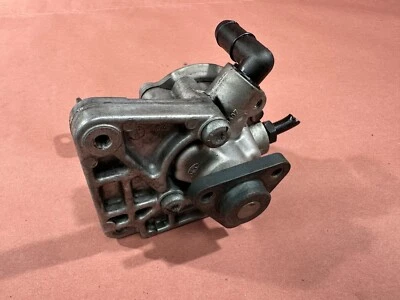 Bomba de paletas de dirección asistida BMW E46 330CI 325CI 328CI 330I 3,0 L M54 OEM 84 K millas Foto 1 de 4