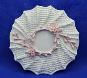 VTG Nuova Capodimonte Decorative Plate Fine Porcelain Lattice Flowers Italy - Picture 1 of 5