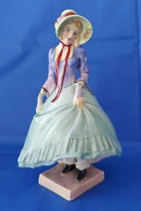  Vintage Royal Doulton "PANTALETTES" Hn1362 Figur 7 3/4" groß signiert DJ - Bild 1 von 8