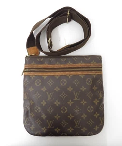 Authentic Louis Vuitton Monogram Pochette Bosphore Shoulder bag #41336 - Picture 1 of 19