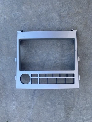 英菲尼迪 G35 Coupe 2005 - 2007 年轿车 2005 - 2006 收音机双 DIN 套件 Metra 出品 — 第 1/3 张图片