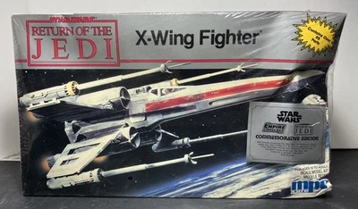 MPC Star Wars Return of The Jedi X-Wing Fighter Model Kit Commemorative Edition - Image 1 of 4