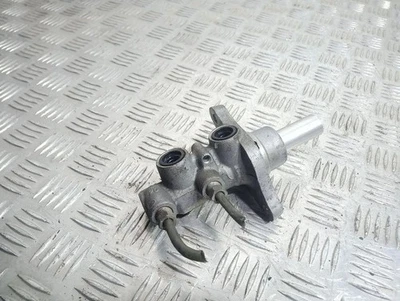 MITSUBISHI LANCER VIII Sportback CXA Cylindre de Frein 2.00 Diesel 31386425 - Photo 1/4