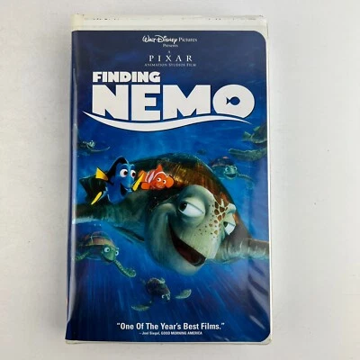 Walt Disney PIXAR Finding NEMO Animation Movie VHS Video Clamshell Case - Image 1 of 2