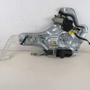 Pannello alzavetro posteriore destro Kia Cerato Mk1 2003-2006 usato (61093) - Picture 1 of 3
